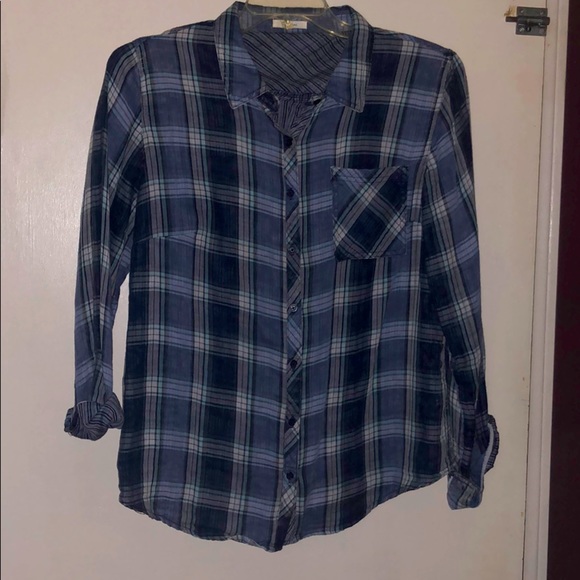 Maurice’s blue plaid button down—size XL - Picture 1 of 3